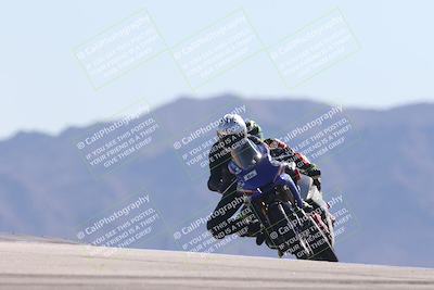 media/Oct-30-2025-Racers Edge (Thu) [[dabbdaf680]]/3-B Group/Session 4 Turn 9/